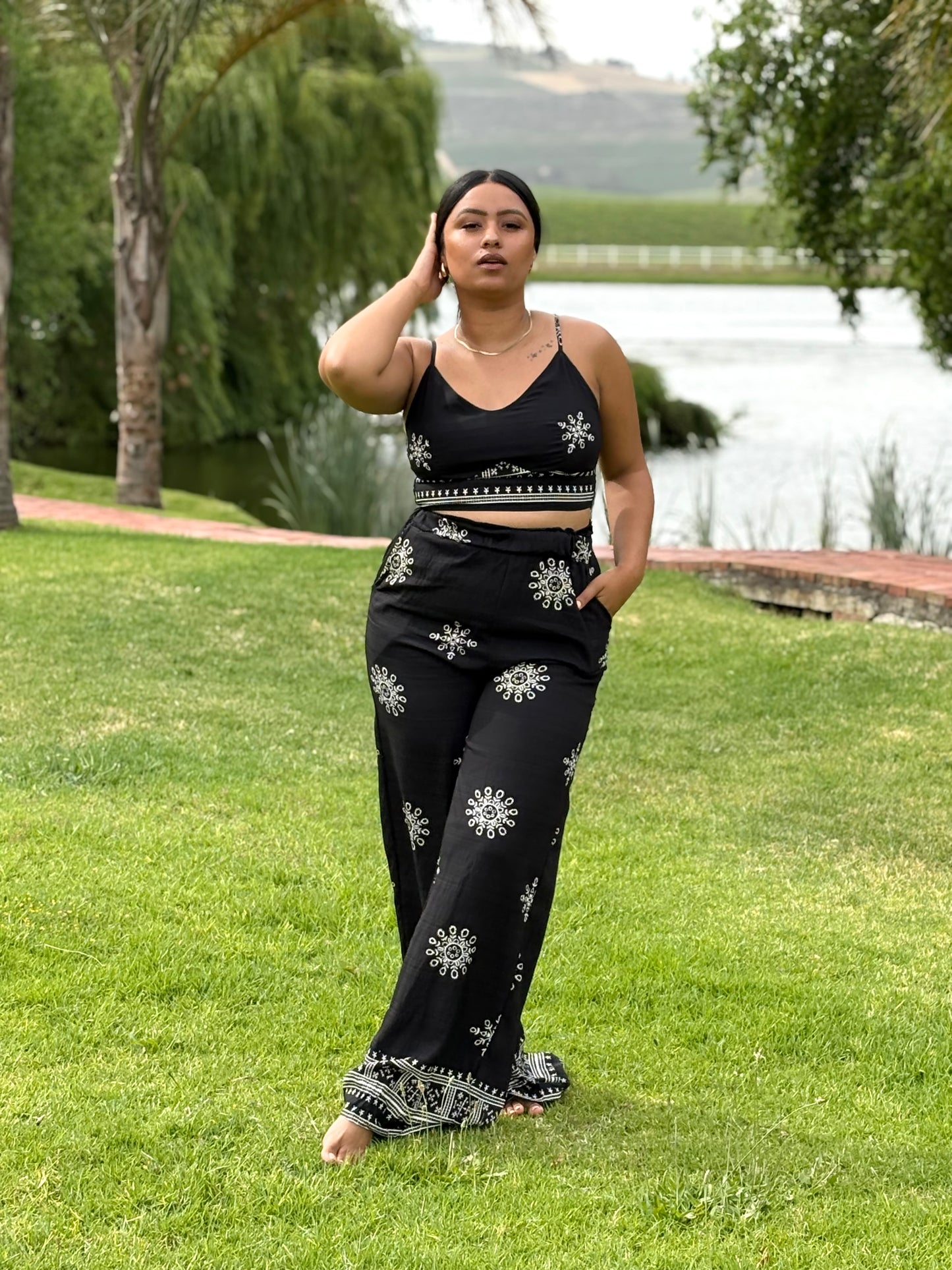 Island Breeze Two-Piece Set – Black & White