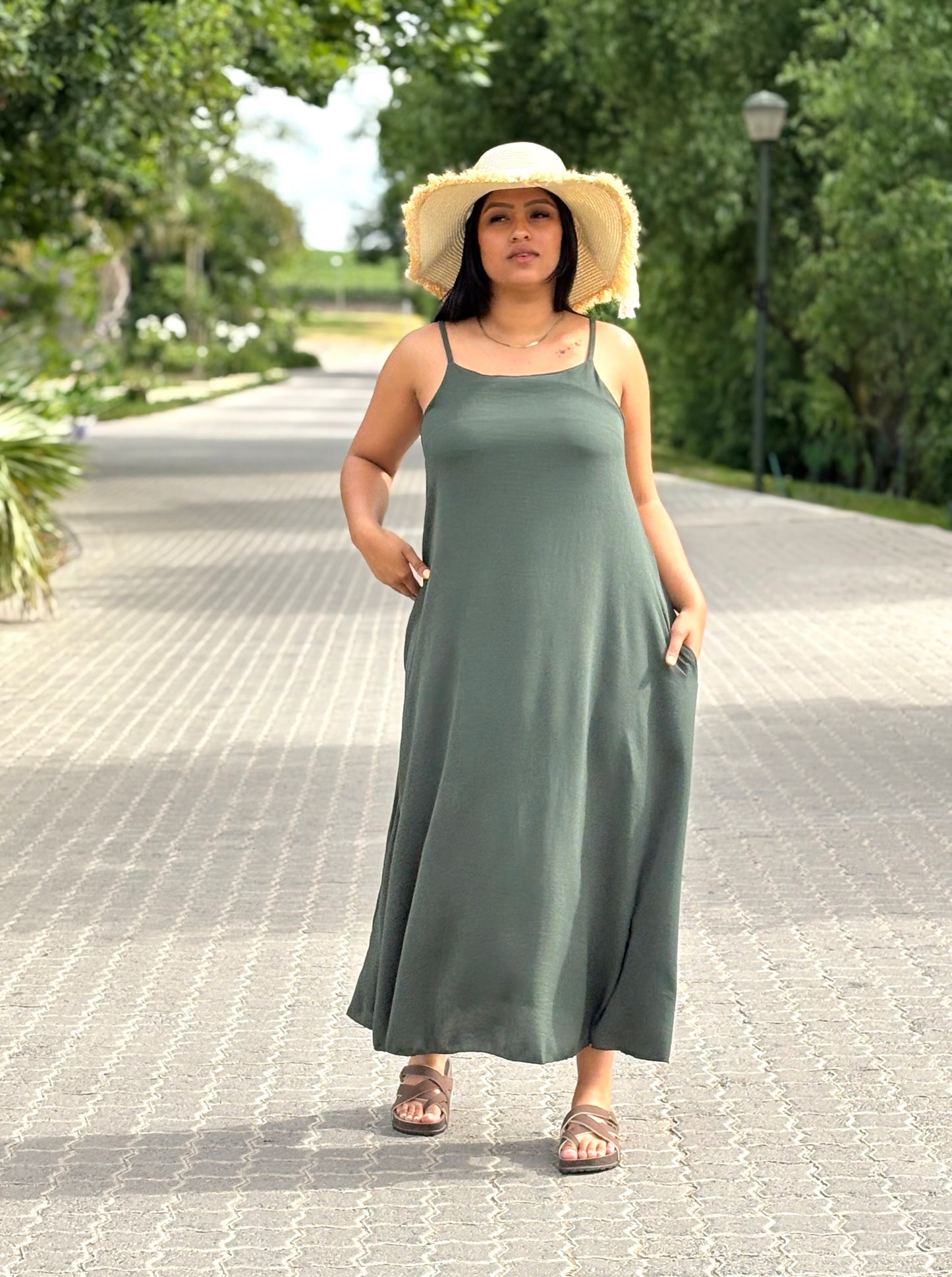 Oasis Maxi Dress – Olive