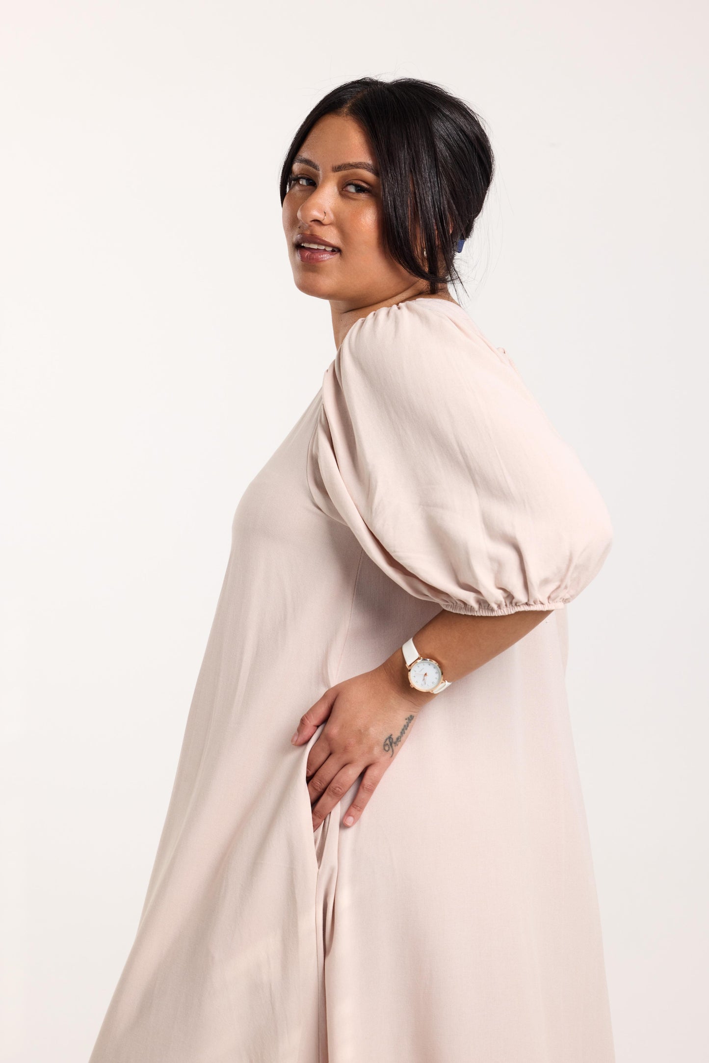 Sandstone Puff-Sleeve Maxi Dress